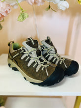 Load image into Gallery viewer, (11) Keen Brown Green Tennis Shoes Womens